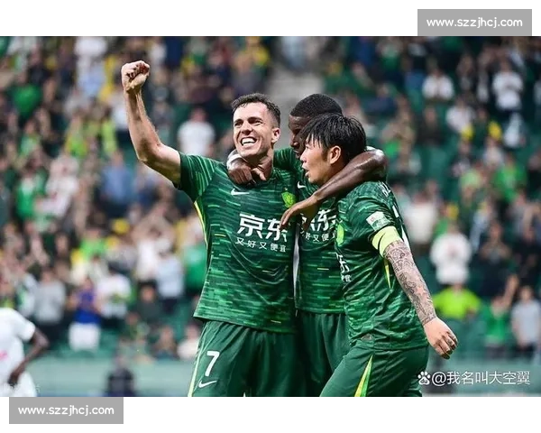 北京国安大巴风波后:新援到位 + 外援晒训练,俱乐部回应击碎摆烂传闻 北京国安大巴风波后:新援到位 + 外援晒训练,俱乐部回应击碎摆烂传闻