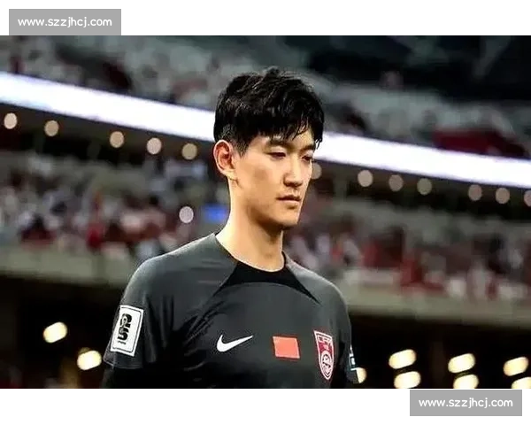 颜骏凌压阵，薛庆浩、于金永加盟：国足东亚杯门将新老交替解析