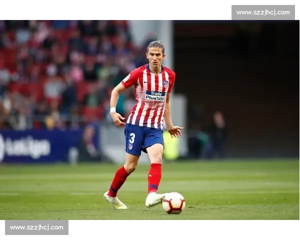 费利佩 - 路易斯:欧洲球队的压迫哲学 —— 顶级球员与胜利饥渴的完美结合 费利佩 - 路易斯:欧洲球队的压迫哲学 —— 顶级球员与胜利饥渴的完美结合